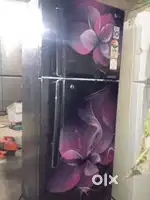 LG Linear Refrigerator 
Inverter model
286 ltr.
Used only 2.5 years