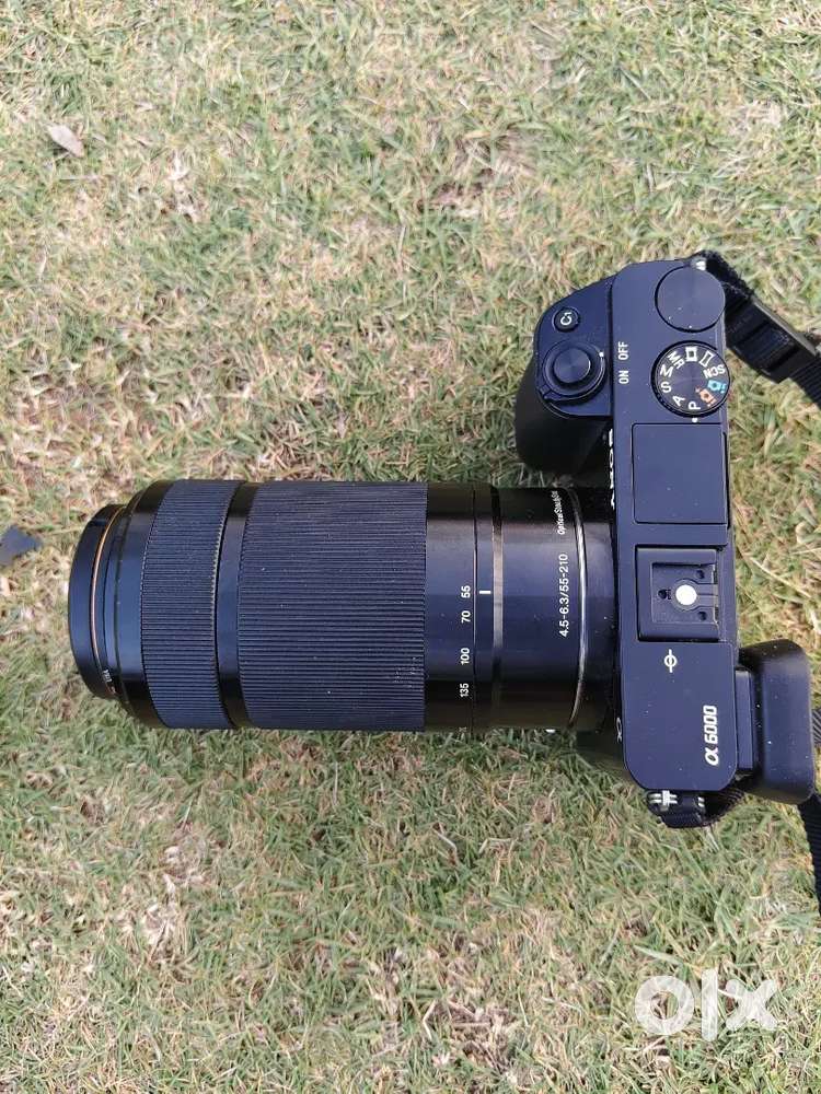 Sony Alfa ILCE 6000 Y 24.3 MP MirrorLess Camera