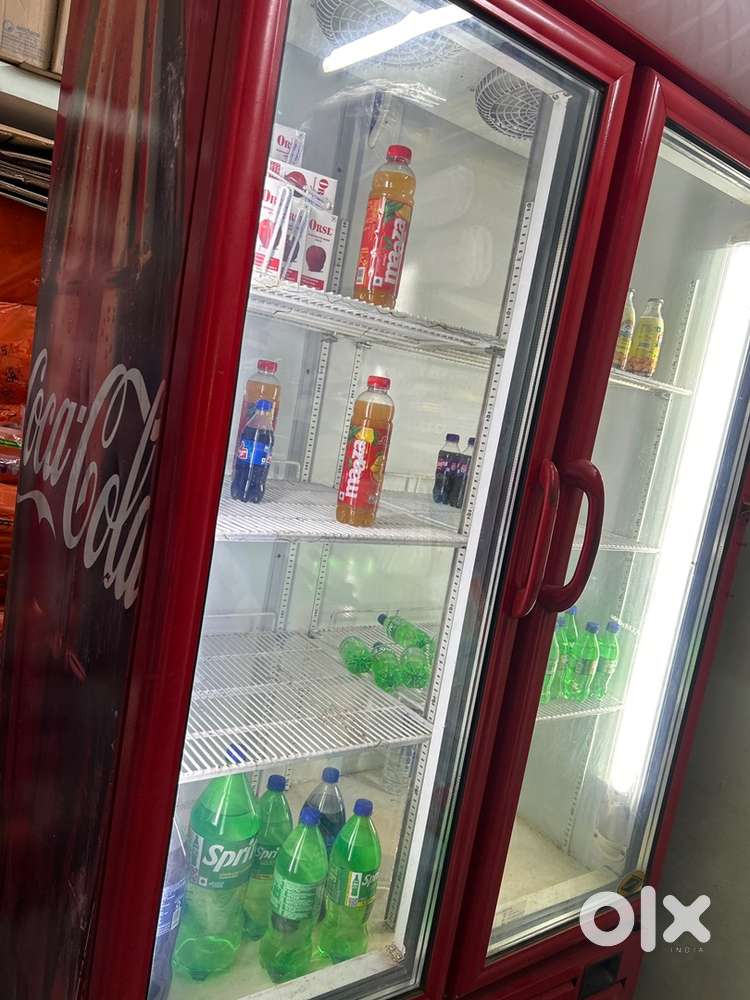 Commercial display fridge urgent sale