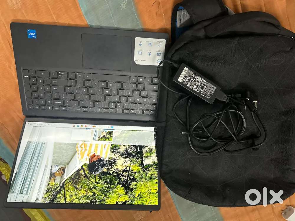 Dell laptop Inspiron 15 3511