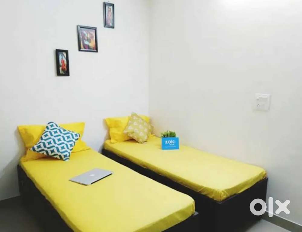 Flat sharing one person need condition graphicera student ke liya only