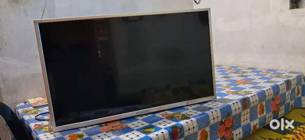 TV  PAGARIAJ 32 inch