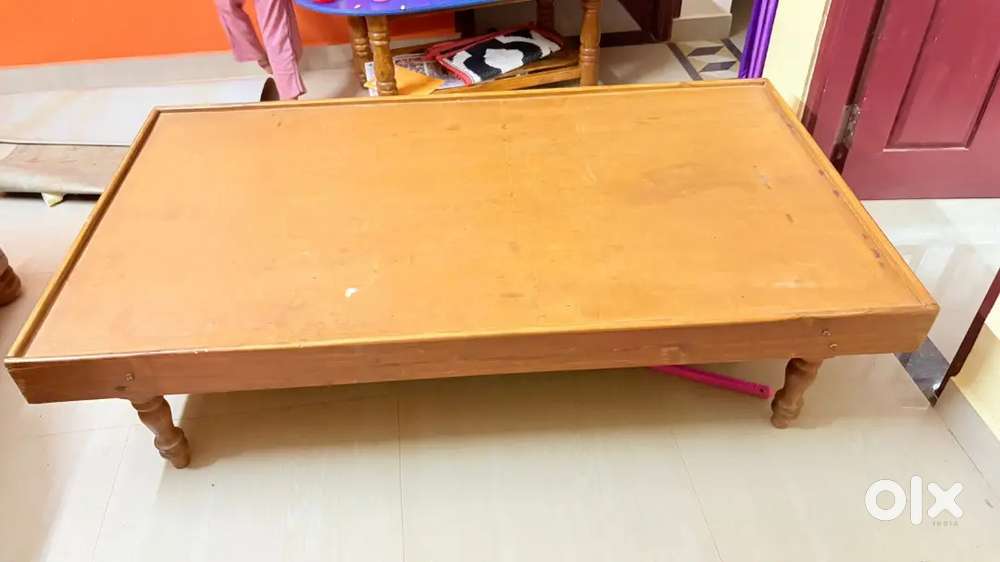 Wooden Diwan Cot