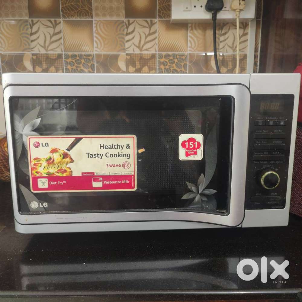 LG Microwave oven