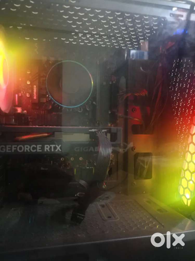 Full gaming pc monitor keyboard mouse