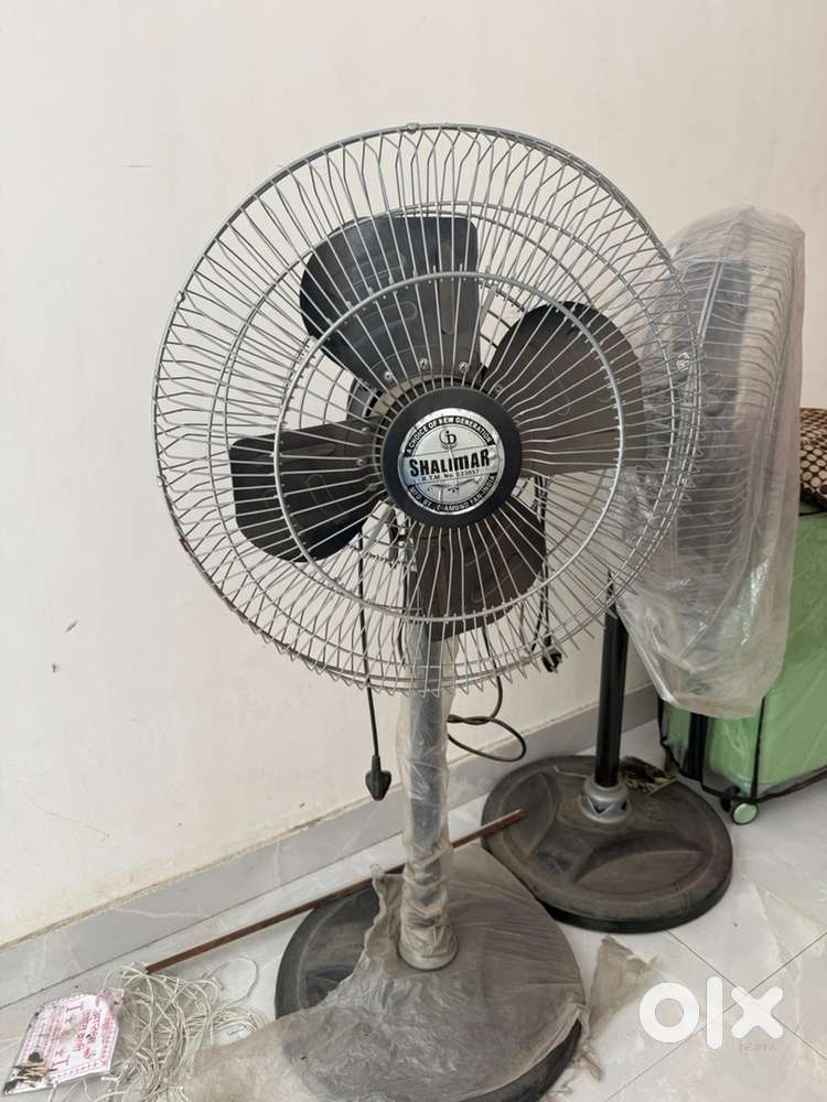 Brand new condition 2 standing fan 3 month old