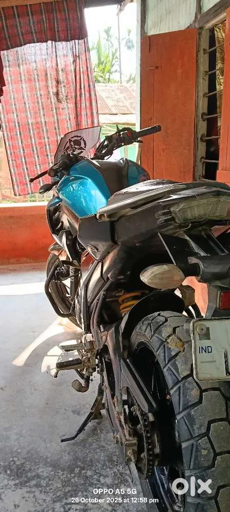 Yamaha FZ 250