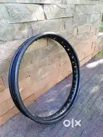 Black Rim (royal Enfield)