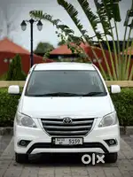 Toyota Innova 2.5 GX 8 STR BS-III, 2015, Diesel