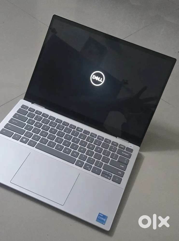 Dell 2 in 1 foldable laptop