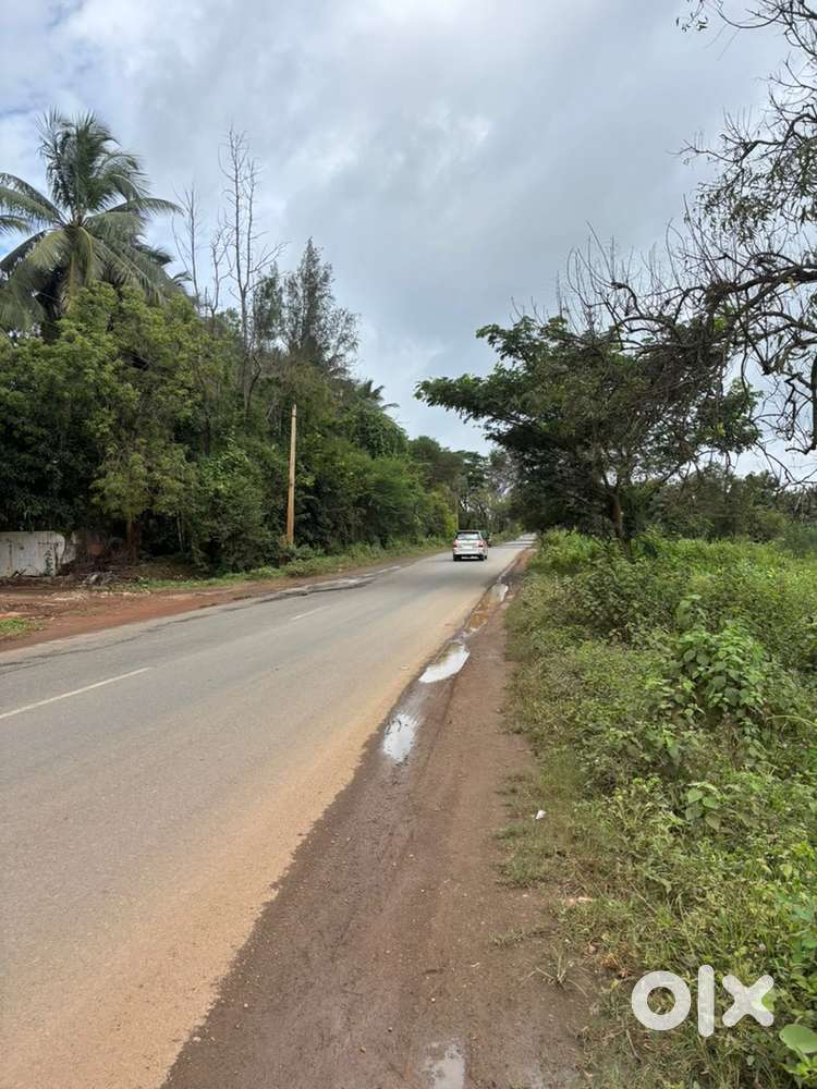 Commercial Land on Karwar Road