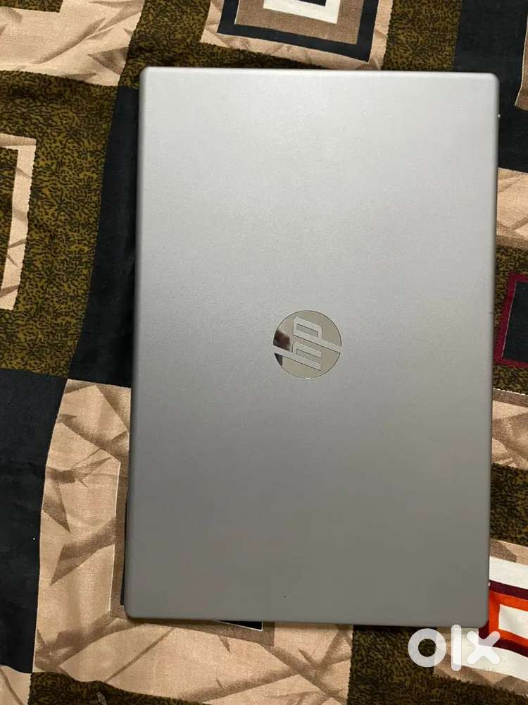 Hp Ryzen 5 laptop 2mnths laptop