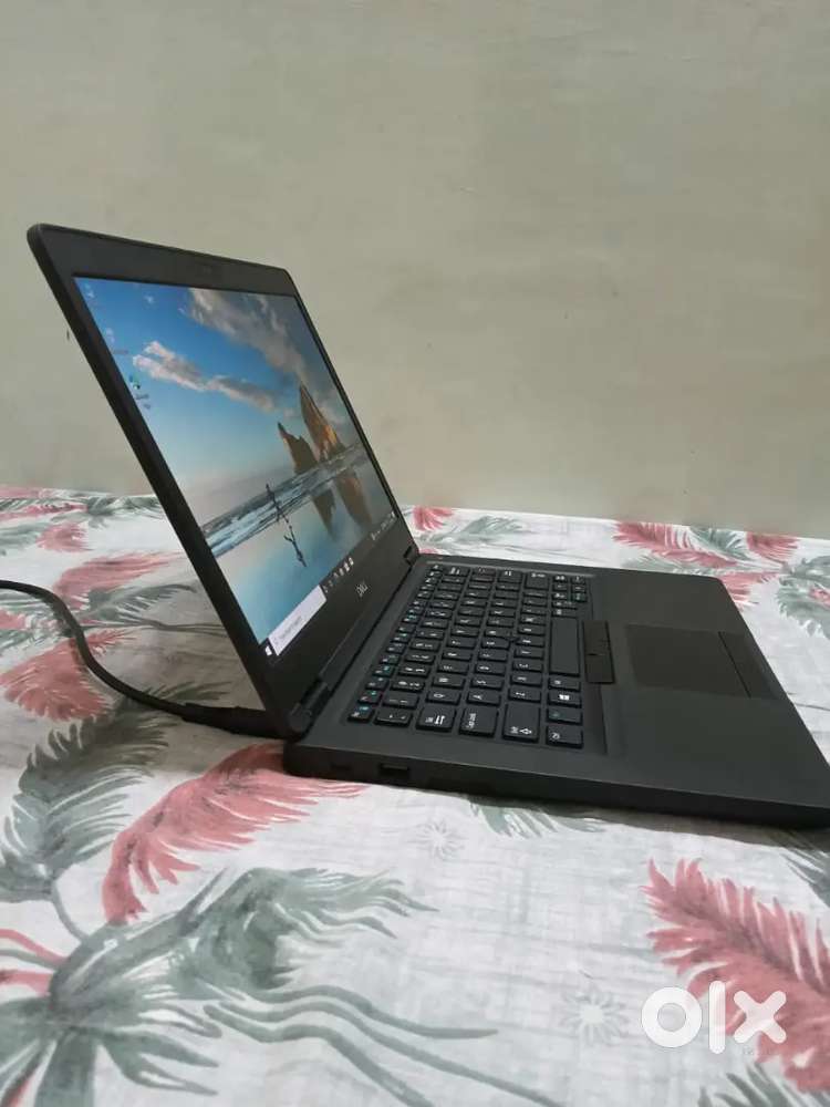 Dell laptop Core i5 8th Gen mint condition