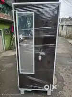Brand new metal Cupboard / Almirah high quality material