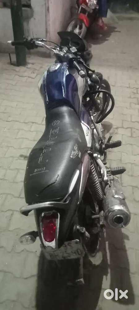 Koy kami nhi hai