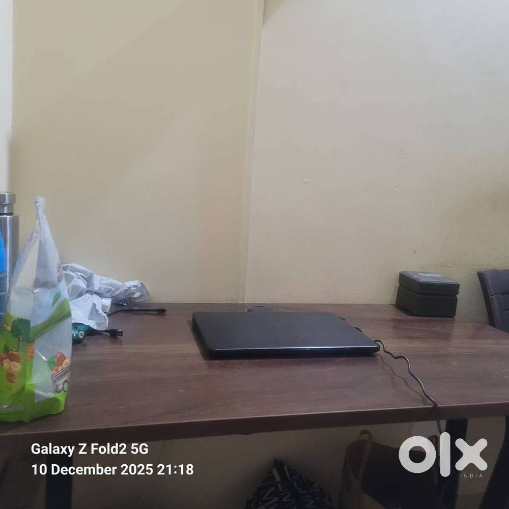 Wooden computer table