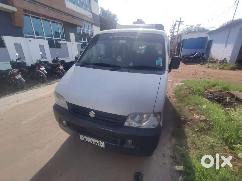 Maruti Suzuki Eeco 2017 Petrol 35000 Km Driven