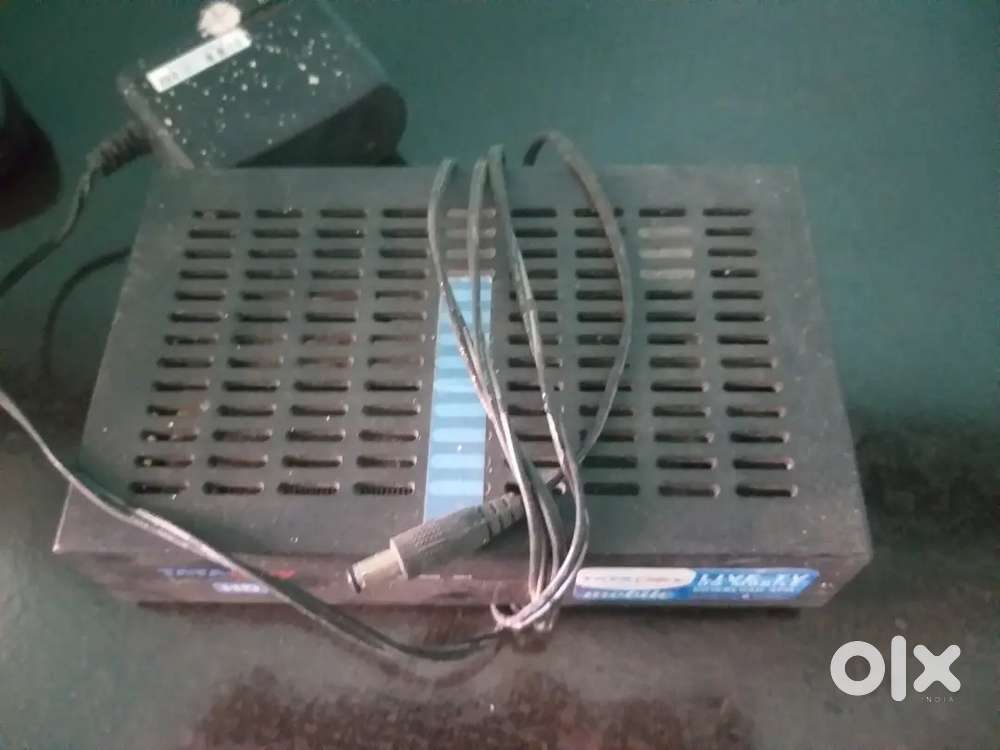 Tarq sky setup box with remote adopter set