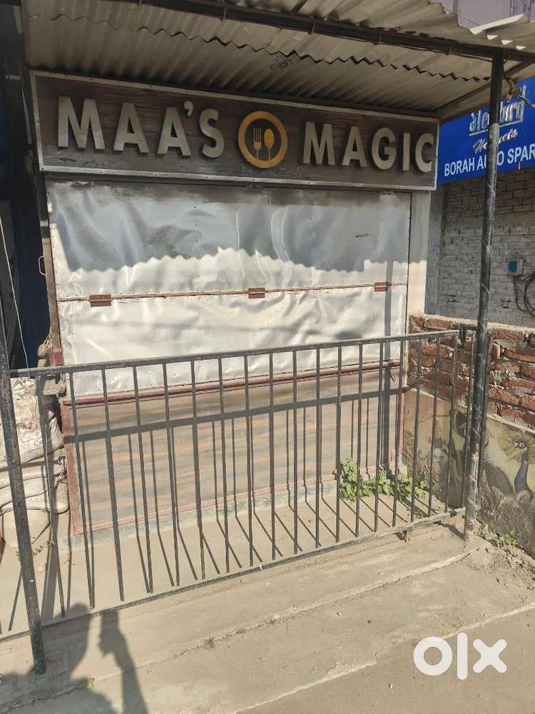 Sales man for shop timing(10am- 11.30pm)