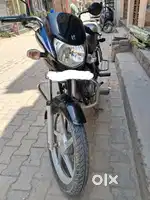 Hf deluxe Bike New Condition
