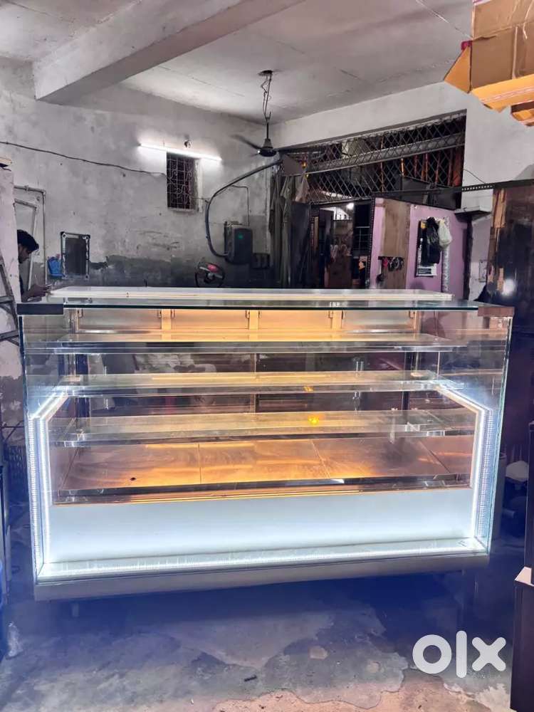 Sweet counter cake counter fridge