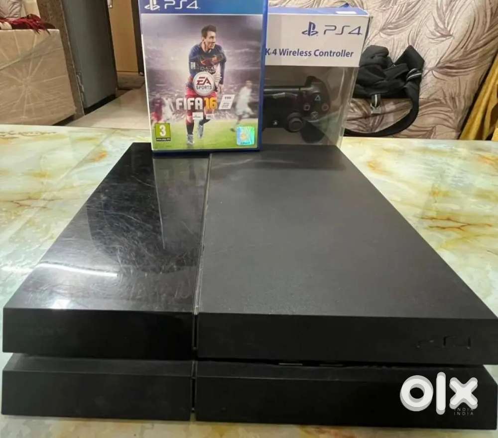 PlayStation 4 standard edition
