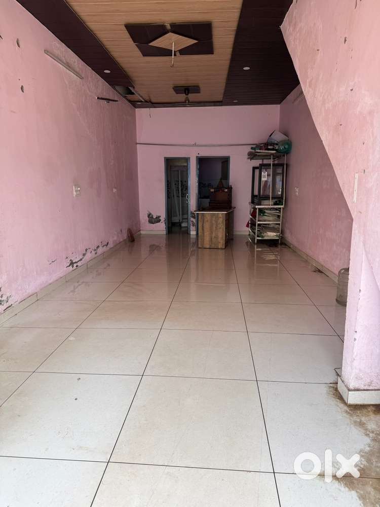 Showroom or Godown Trader Wholesaler