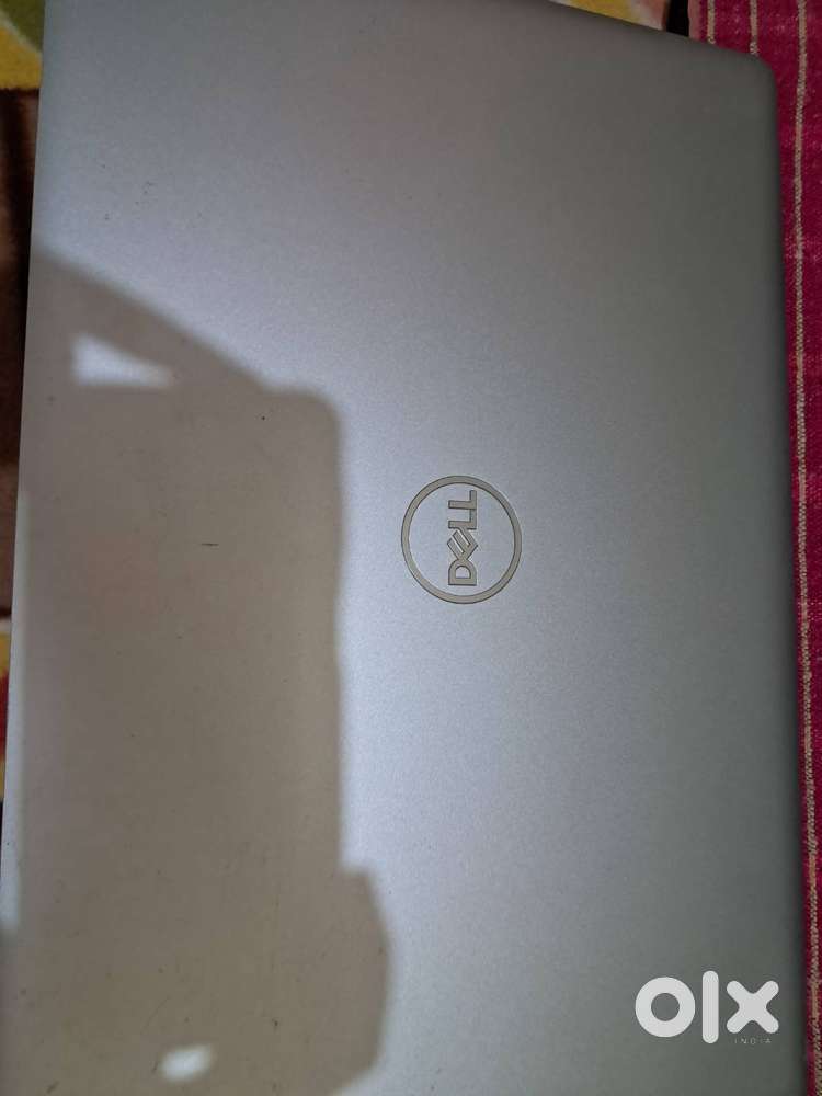 DELL i3 Inspiron 15 3000