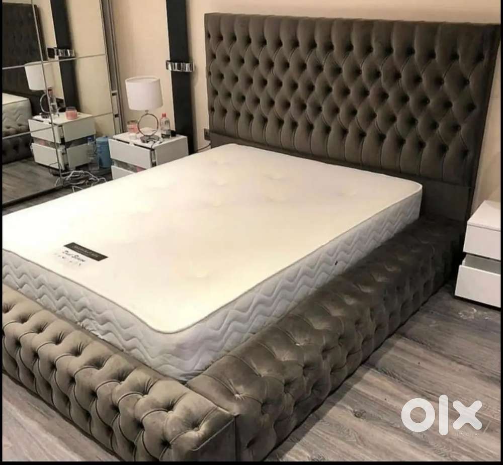 Designer Double Bed Available King Size