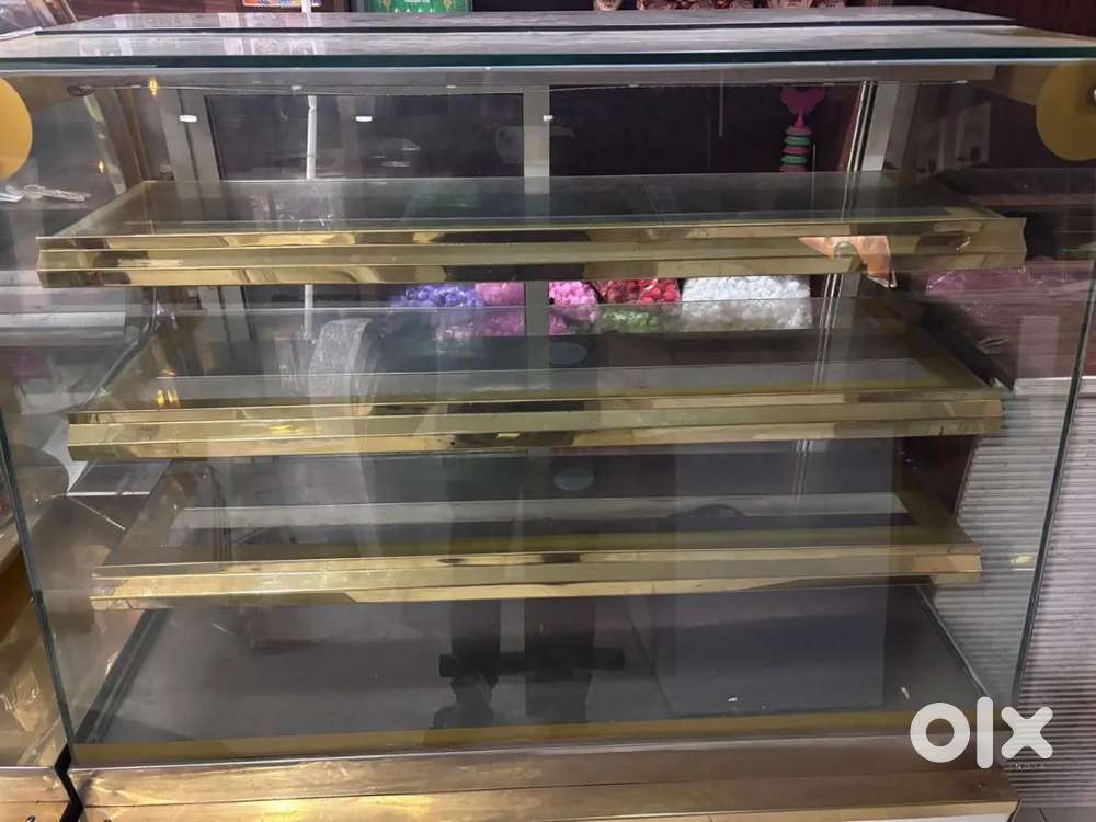 Bakery 2 cooling showcase