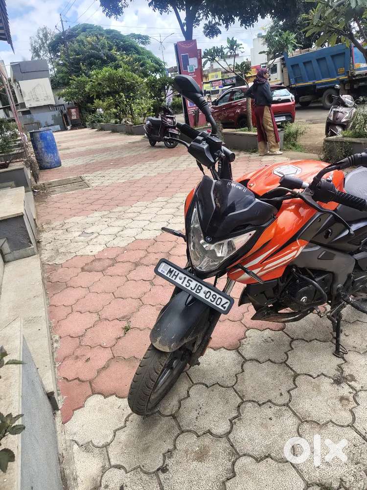 Pulser ns125