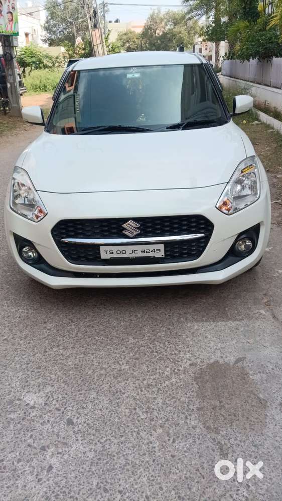 Maruti Suzuki Swift 1.3 ZXI, 2022, Petrol