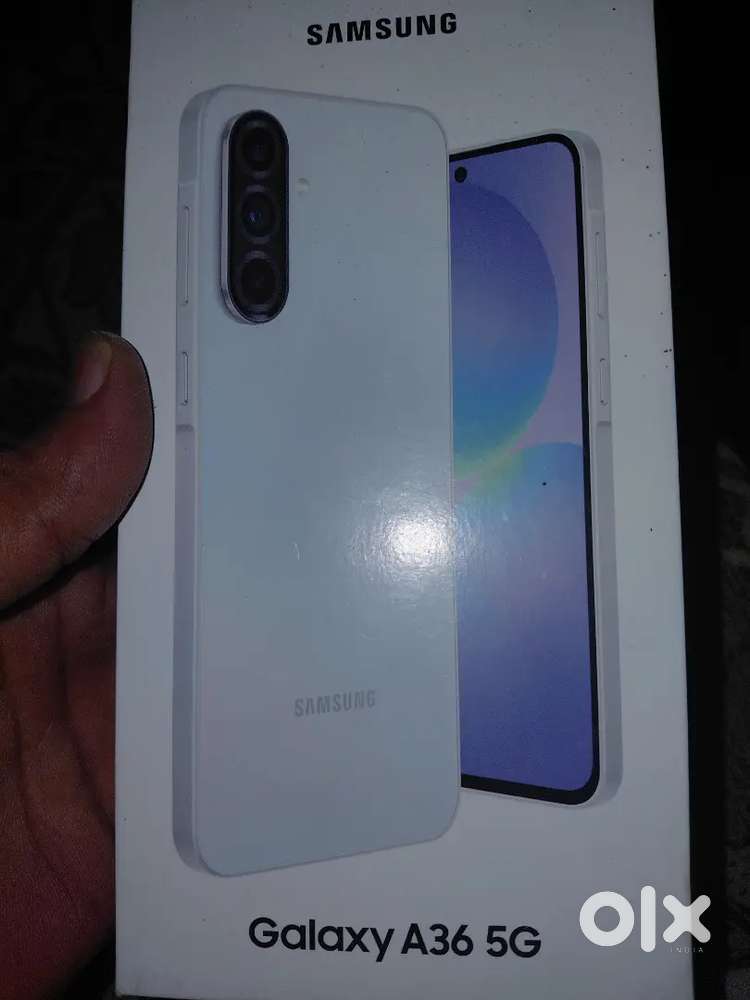 Samsung galaxy A36 white