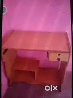 Wooden study table