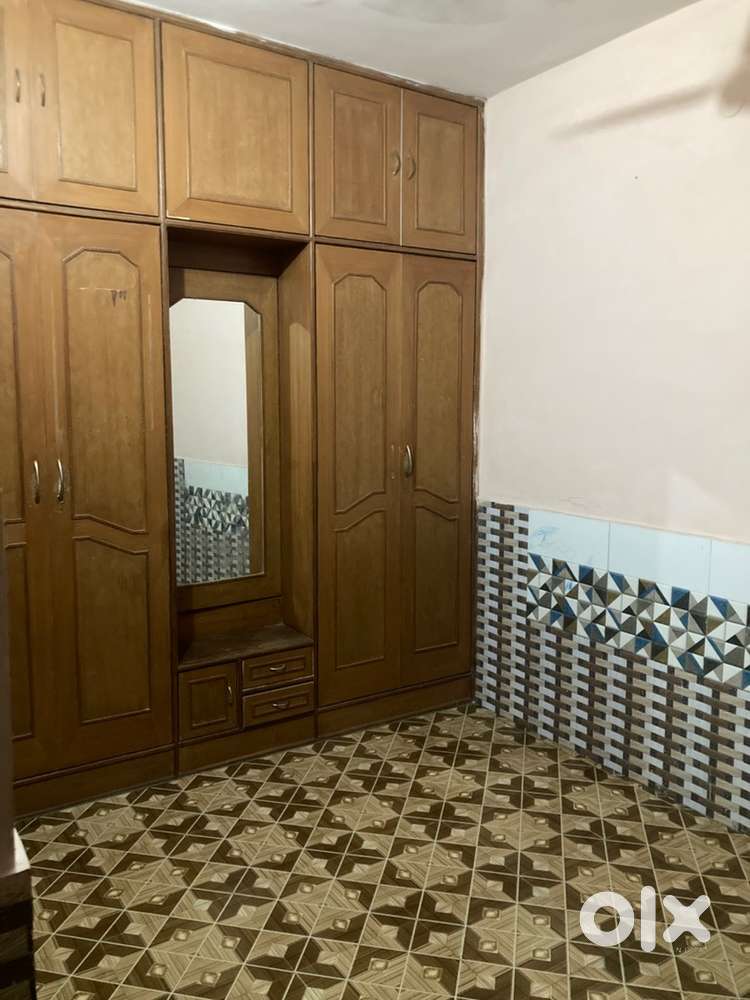 This is my own house that we live in we need either family or onlygirl