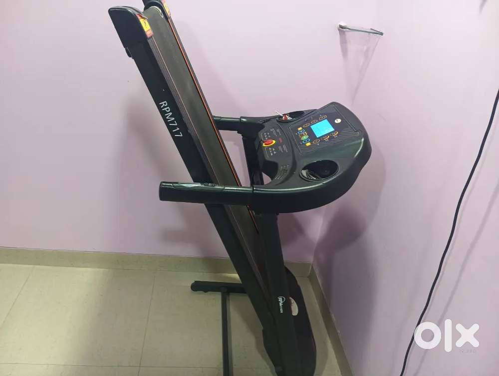 Electric treadmill