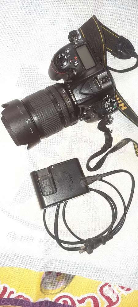 Nikon d7200  elinchrome 100 with stand & 2 flash
