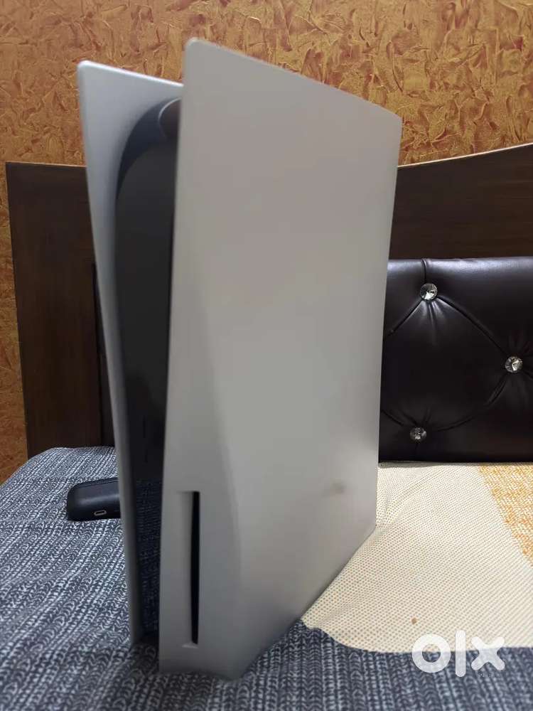 Sony Playstation 5 in Very Good condition