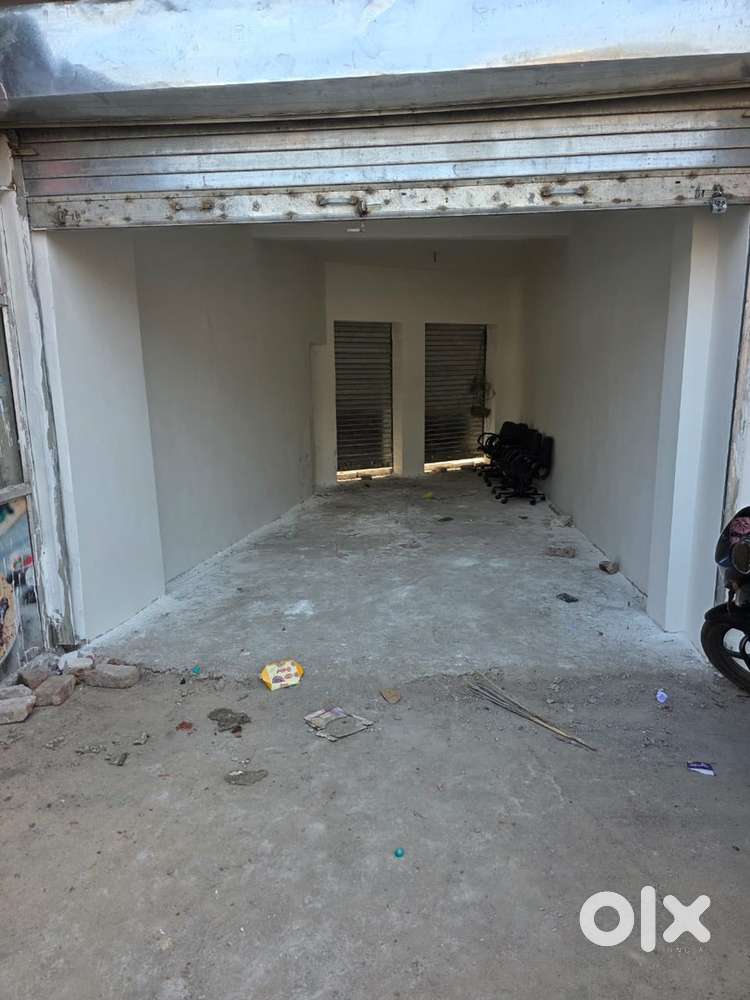 RAMBANDU TALAB MORE ON GY ROAD COMMERCIAL SHOP FOR SAL