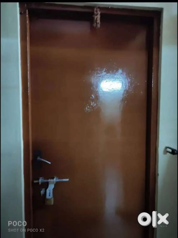 Flat for lease