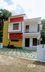 Manarcadu ( 7 th Mile ) 5 Cent , 1600 Sqft , 4 Bed Room New House.