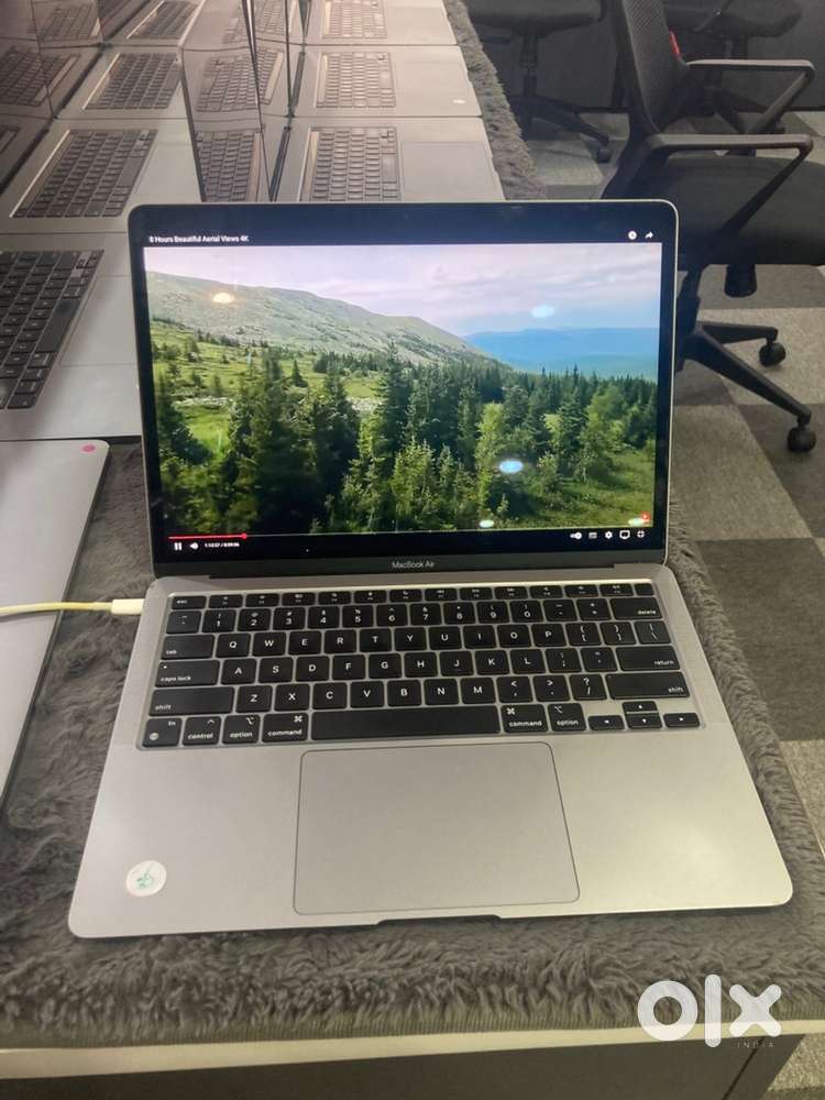 Apple MacBook Air 13inch M1 A2337 2020 Camera Not Working Display line
