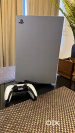 PS5 sony Ps5 in mint condition disc edition