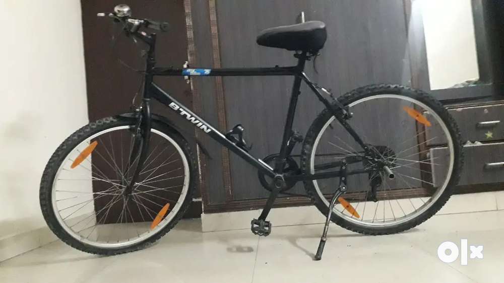 Btwin 7s model adult cycle