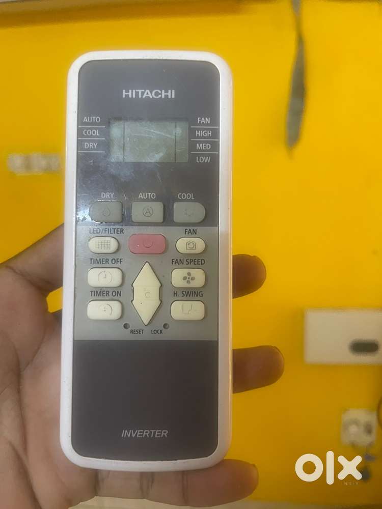 Hitachi 1.5 Ton Split AC  -Excellent condition