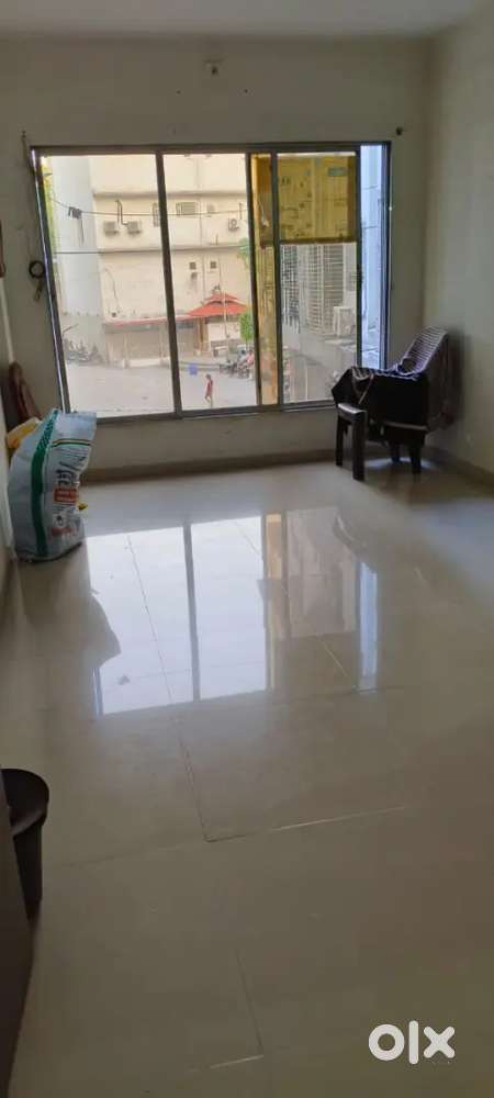 1BHK, Road Facing, Opp. Lake Garden, Gas line, 24 hr water,CCtv camera