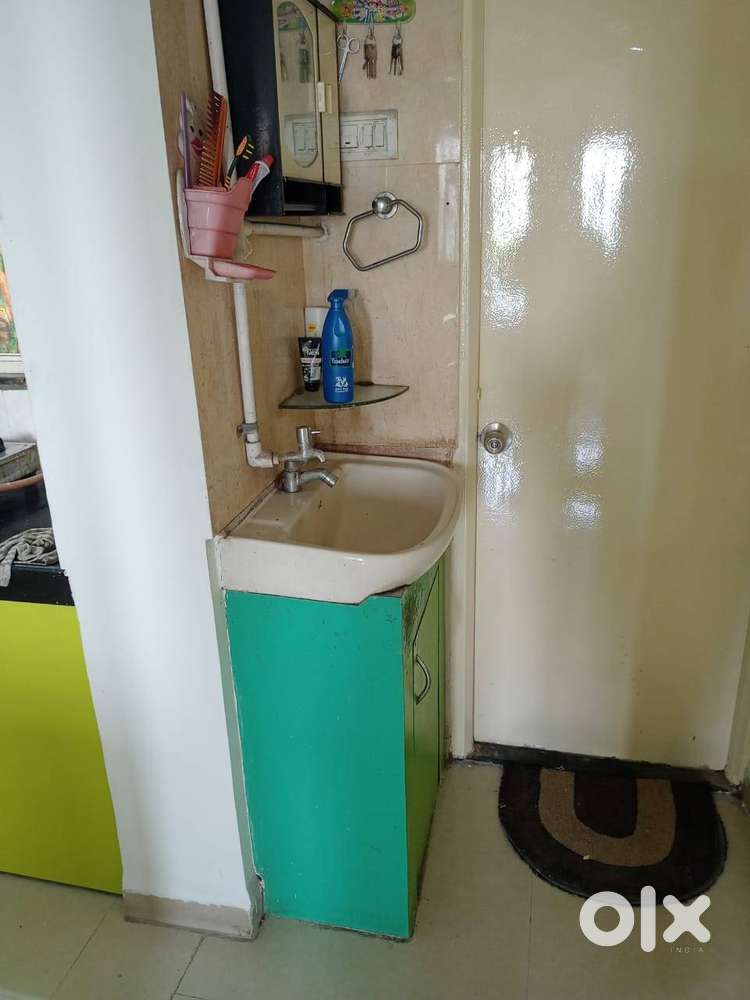 2bhk for for all immediate  possession