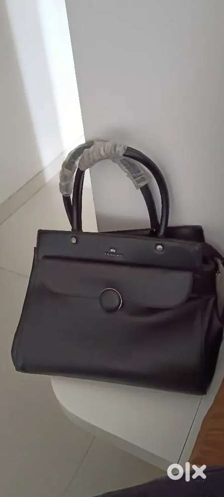Black colour bag
