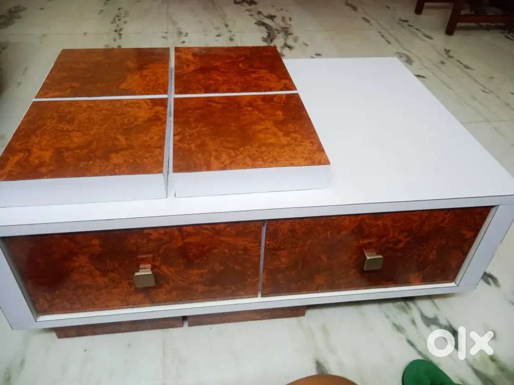 Sofa set centre table