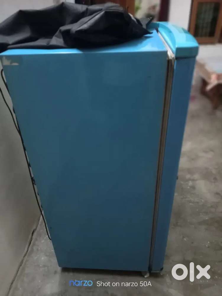फ्रिज 180 ltr
